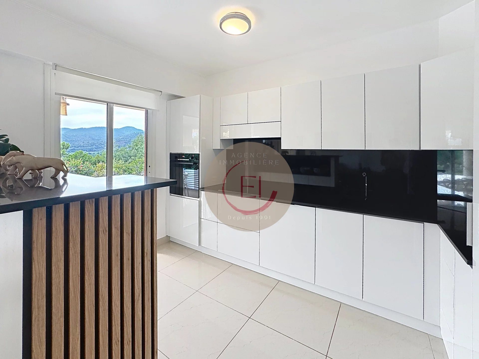 Appartement à vendre, 127m², Mandelieu-la-Napoule
