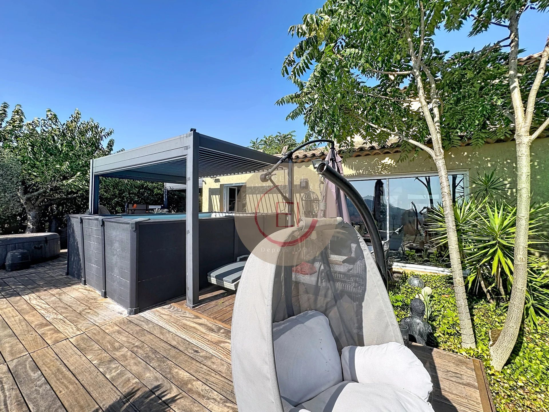 Maison à vendre, 95m², Les Adrets-de-l'Estérel