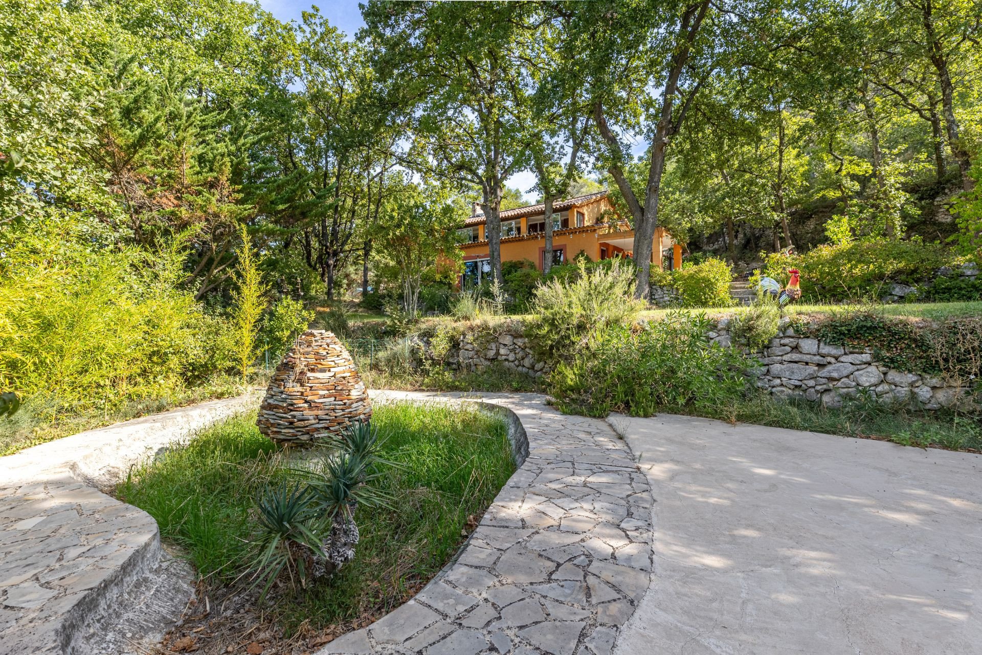 Maison à vendre, 217m², Le Puy-Sainte-Réparade