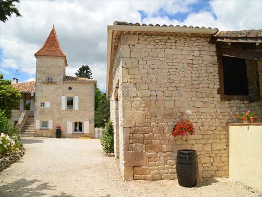 Maison 9 pièces 151 m² · à Fontanes · 151 m² · 500 000 €
