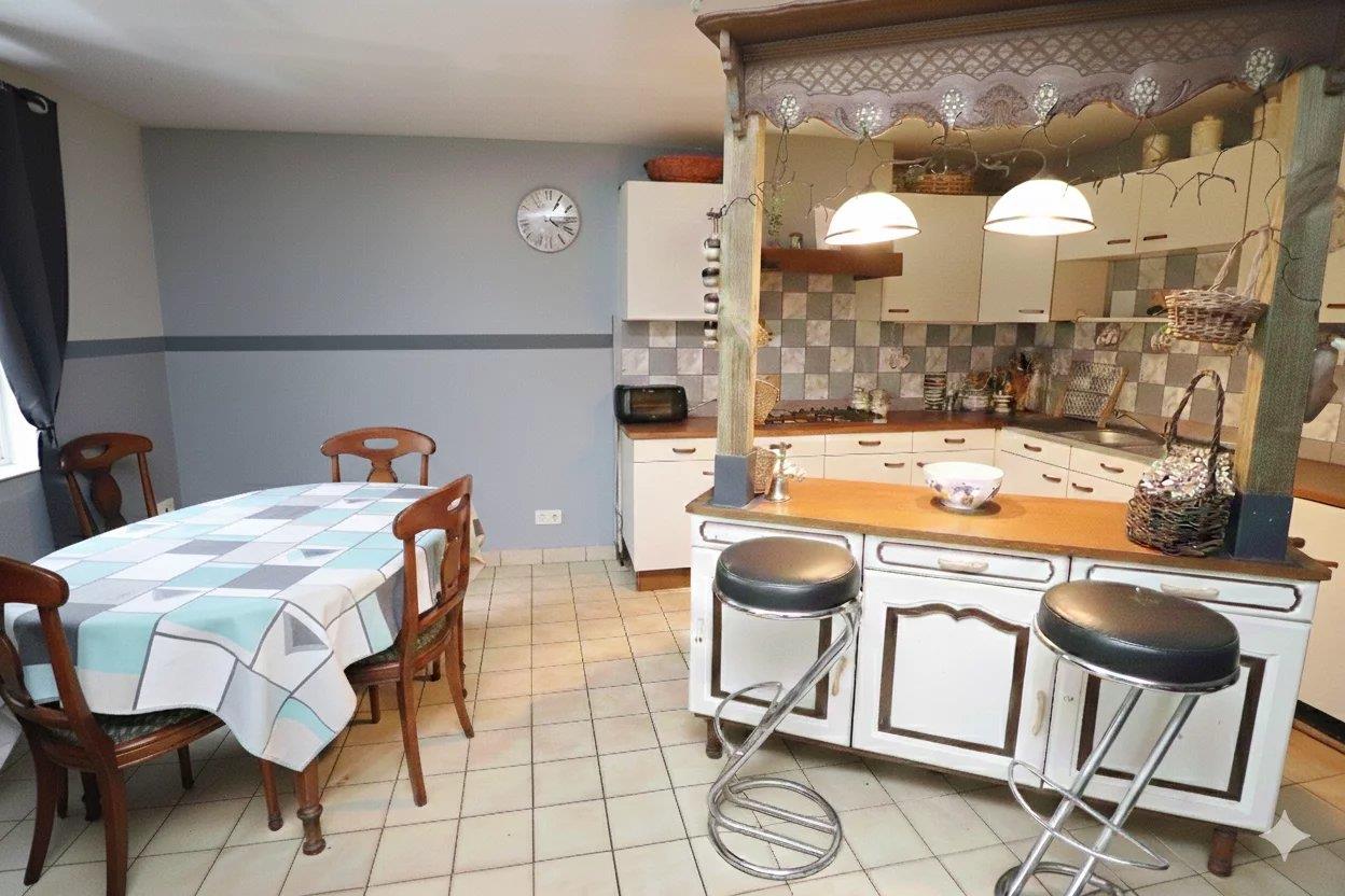 Maison à vendre, 77m², Glomel
