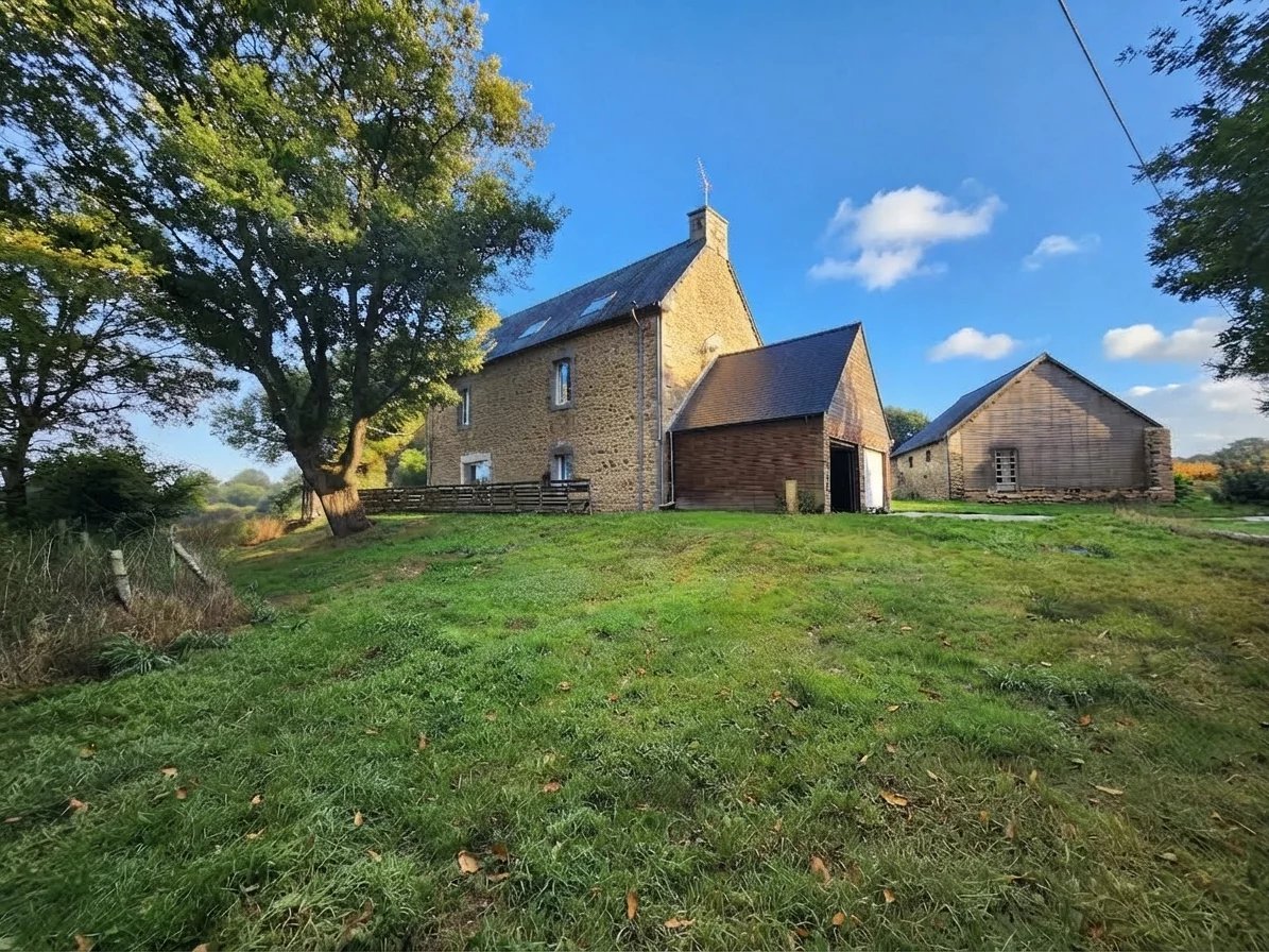 Maison à vendre, 170m², Glomel