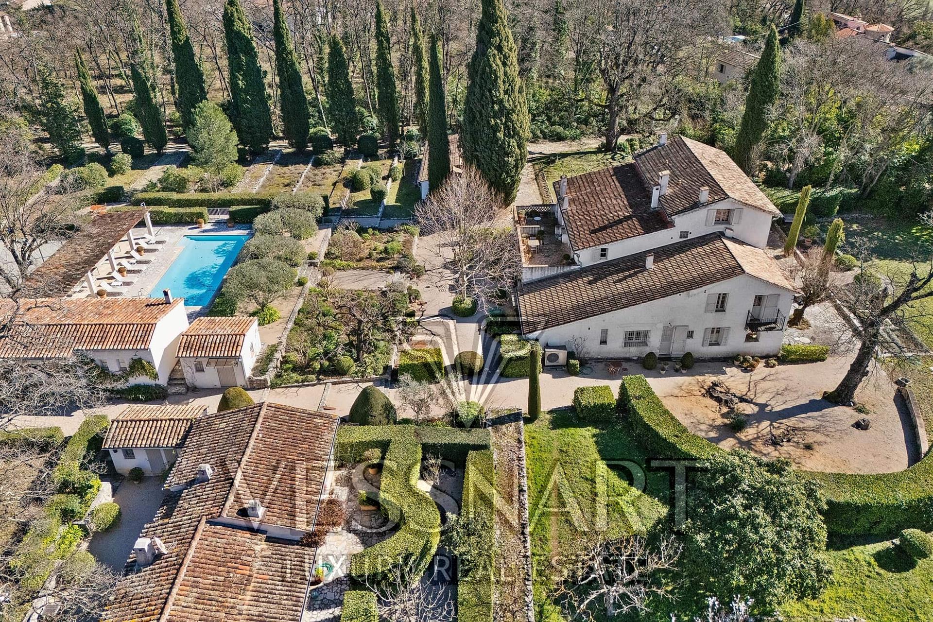 Maison à vendre, 750m², Peymeinade