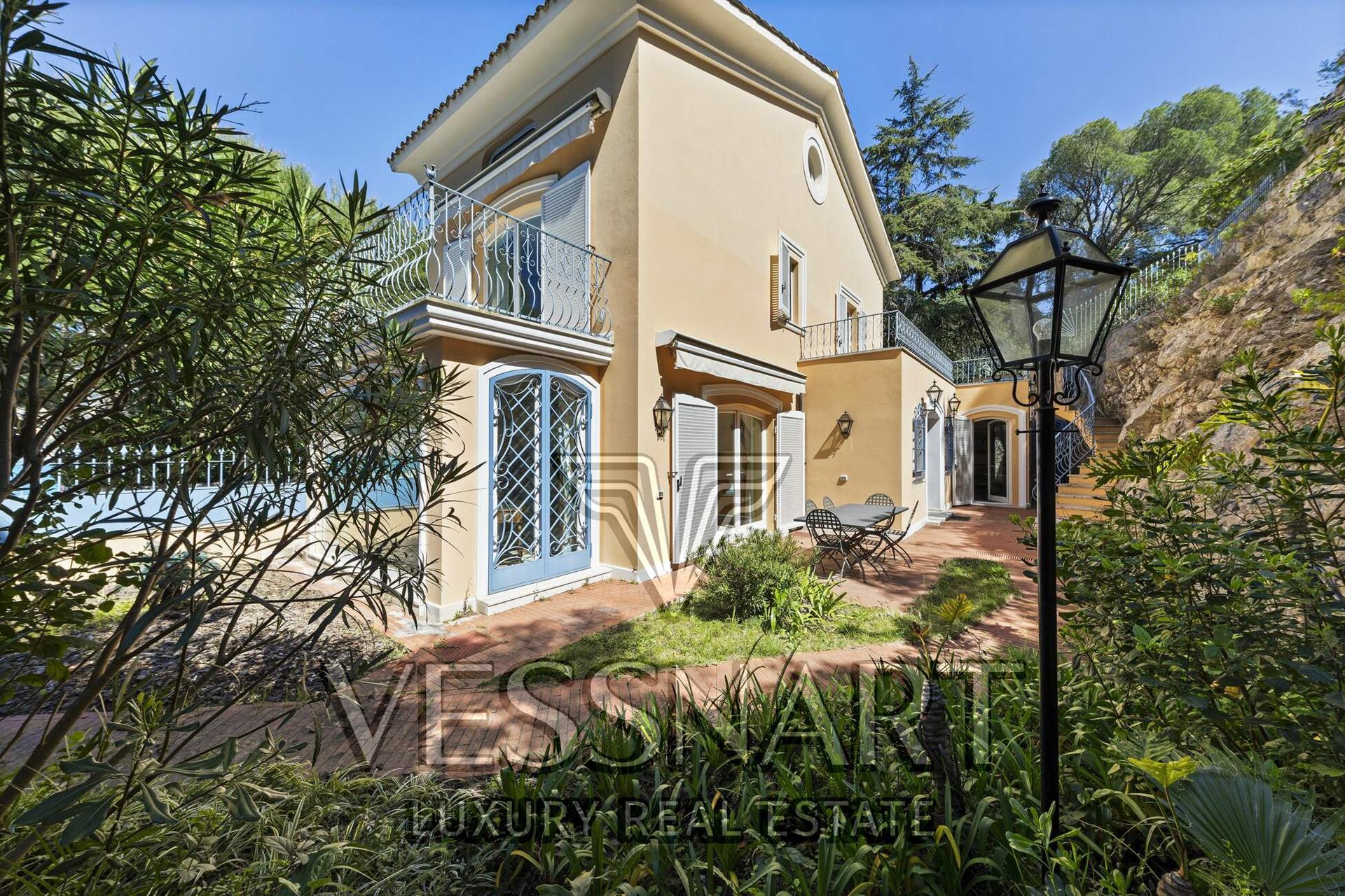 Maison à vendre, 240m², Saint-Jean-Cap-Ferrat