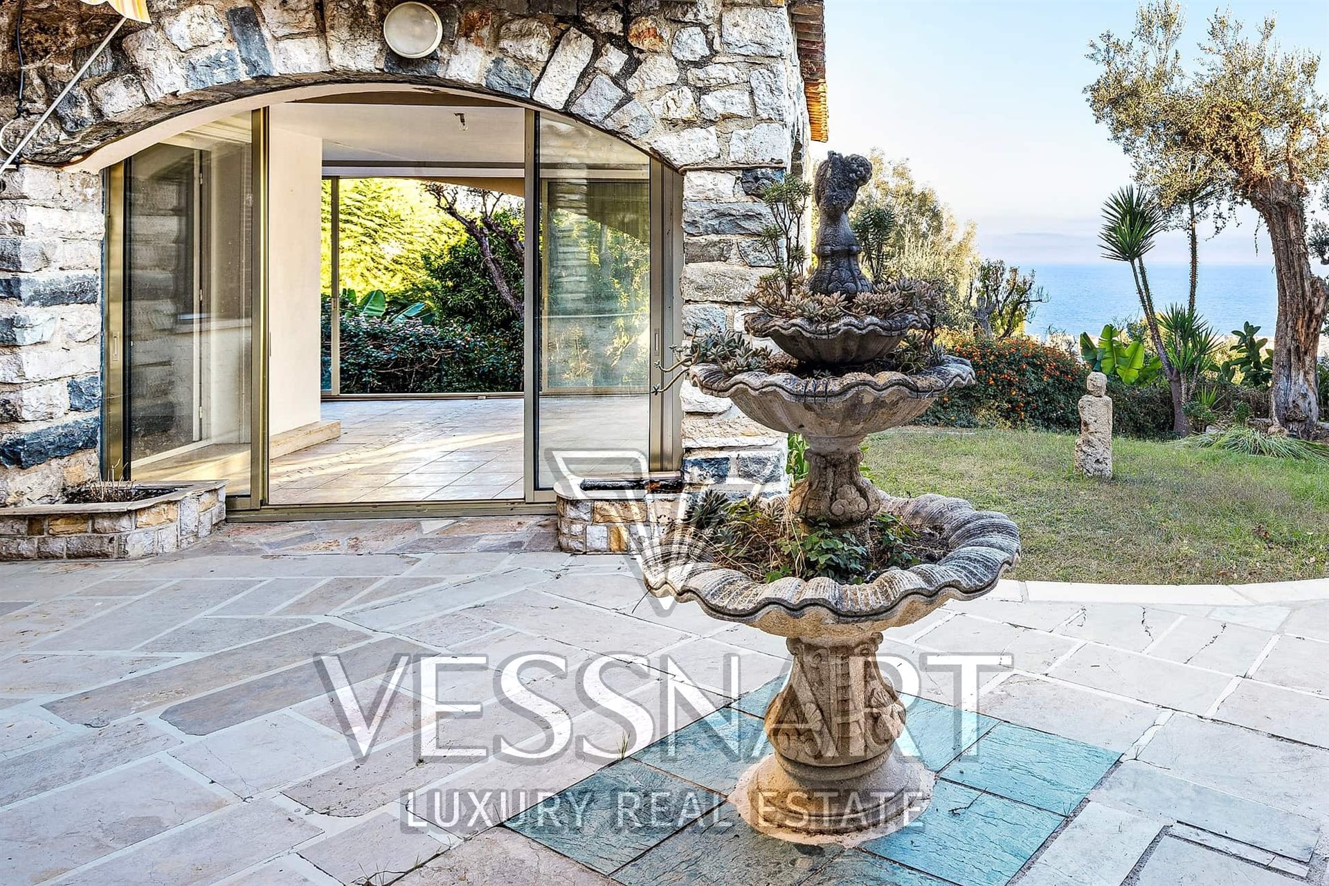 Maison à vendre, 365m², Roquebrune-Cap-Martin