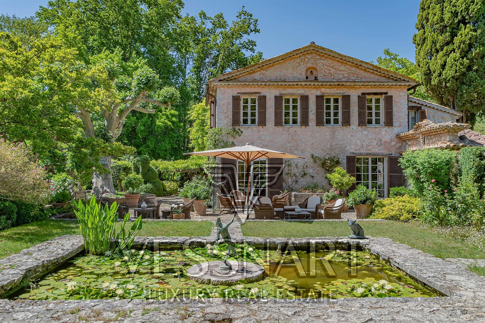 Maison à vendre, 564m², Mouans-Sartoux
