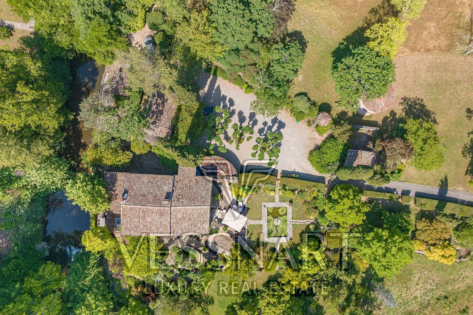 Maison à vendre, 564m², Mouans-Sartoux