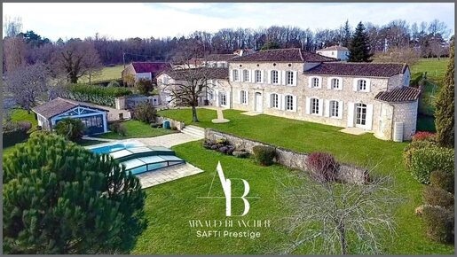 Maison 9 pièces 294 m² · à Angoulême · 294 m² · 552 100 €