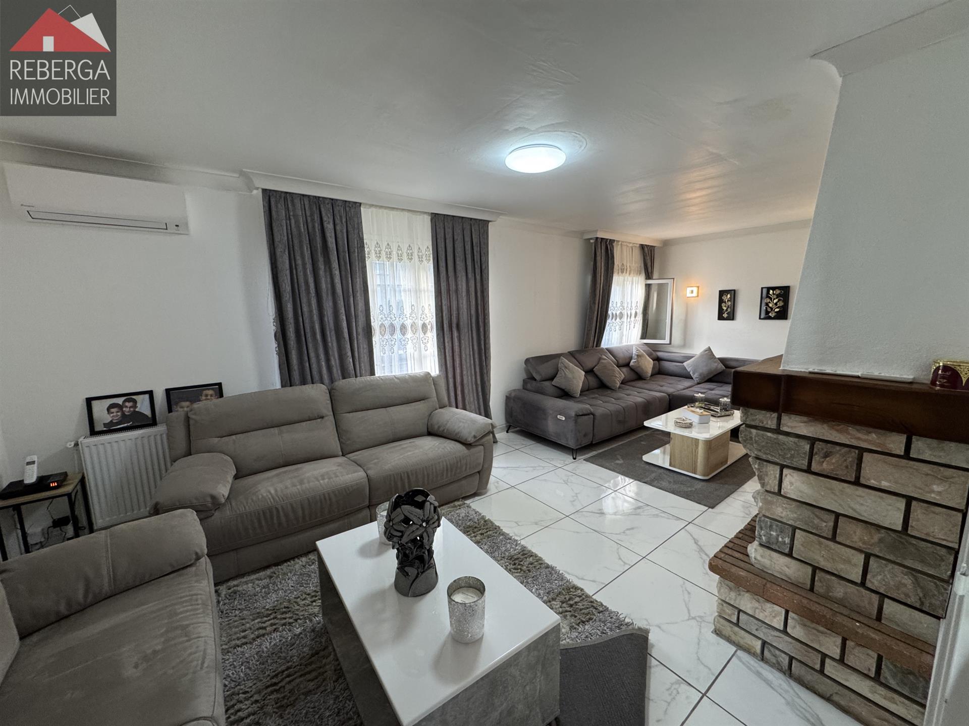 Maison à vendre, 121m², Mazamet