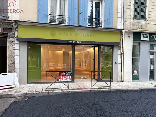 Maison 280 m² · à Mazamet · 280 m² · 220 000 €