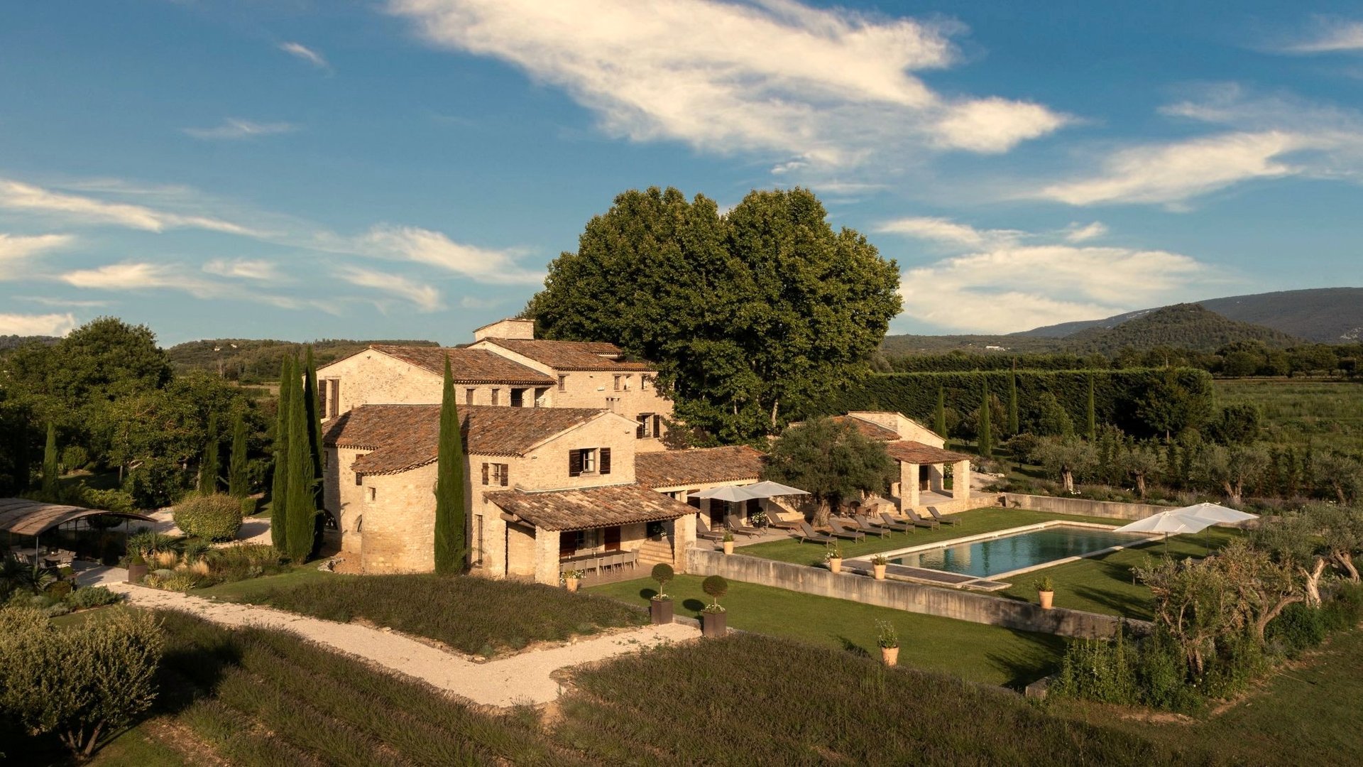 Maison 13 pièces 762 m² · à Ménerbes · 762 m² · 6 990 000 €