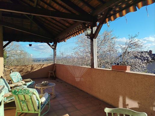 Maison 5 pièces 148 m² · à Pommiers · 148 m² · 380 000 €