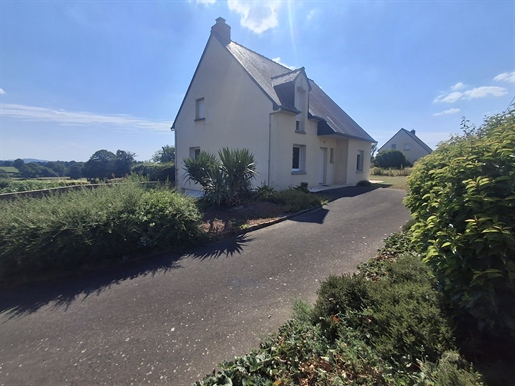Maison 6 pièces 120 m² · à Fleurigné · 120 m² · 250 300 €