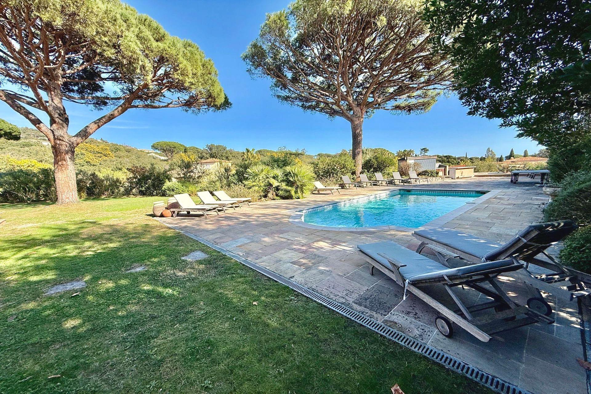 Maison à vendre, 300m², Grimaud