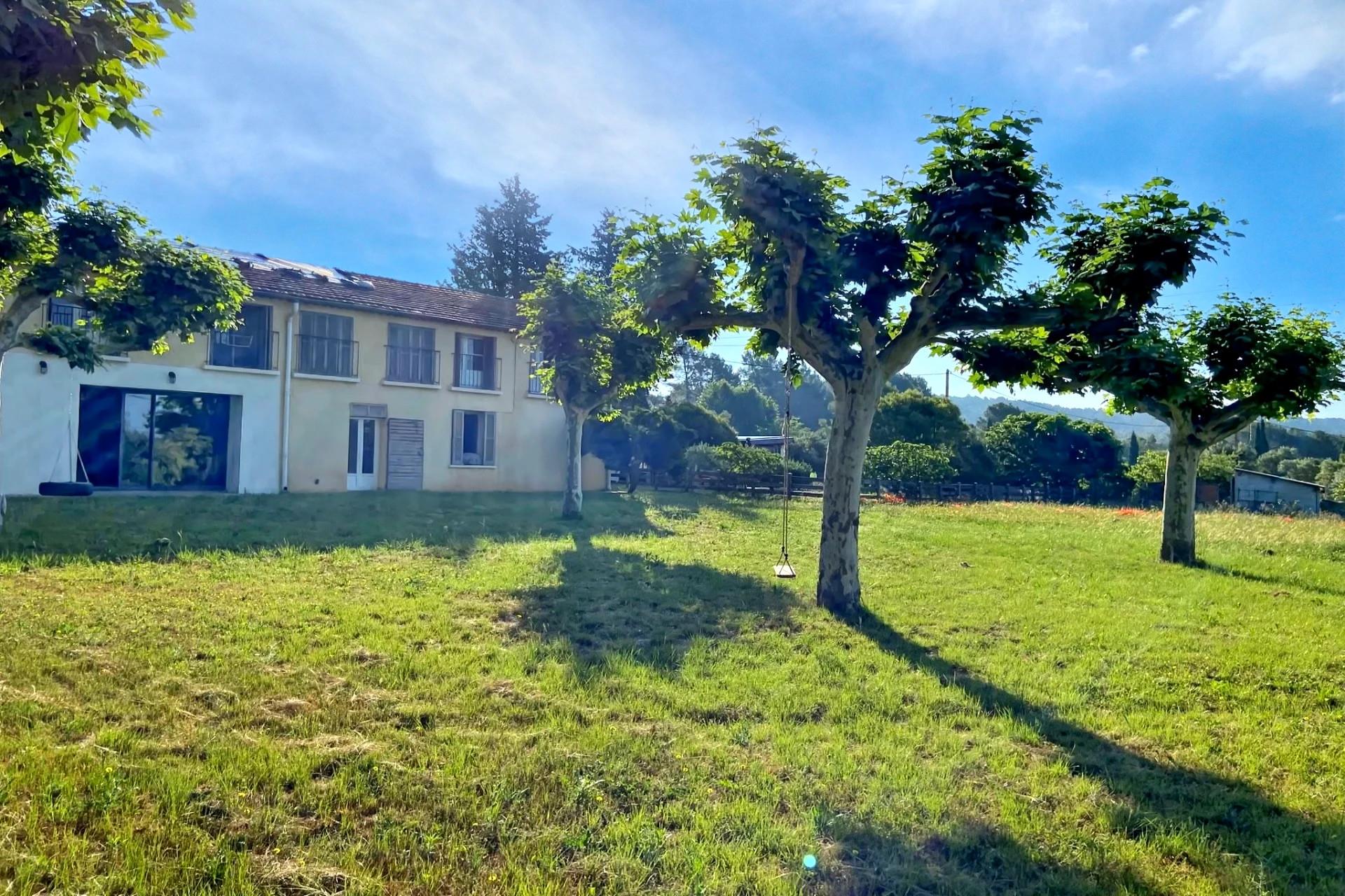 Maison à vendre, 760m², Villecroze