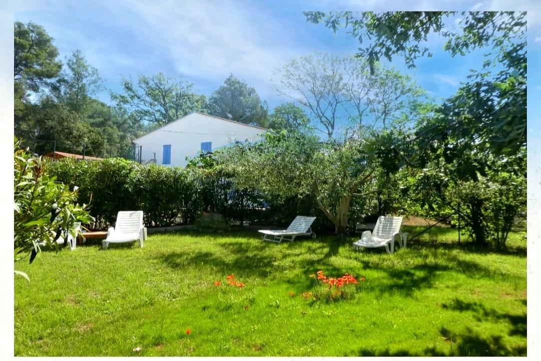 Maison à vendre, 760m², Villecroze