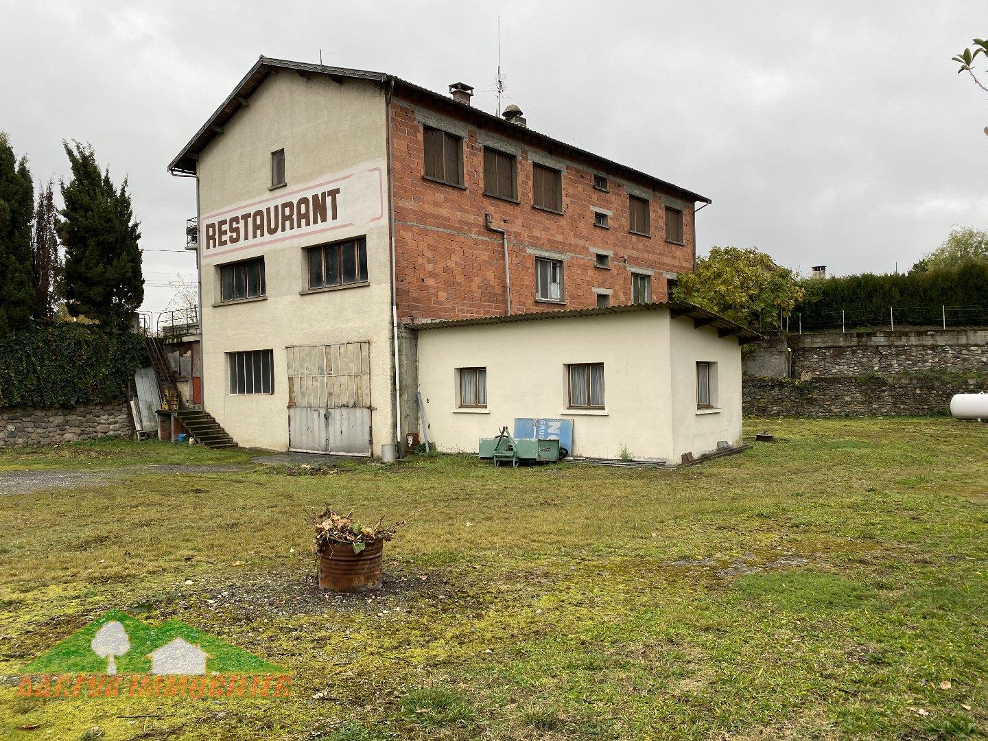 Maison à vendre, 350m², Villeneuve-de-Rivière