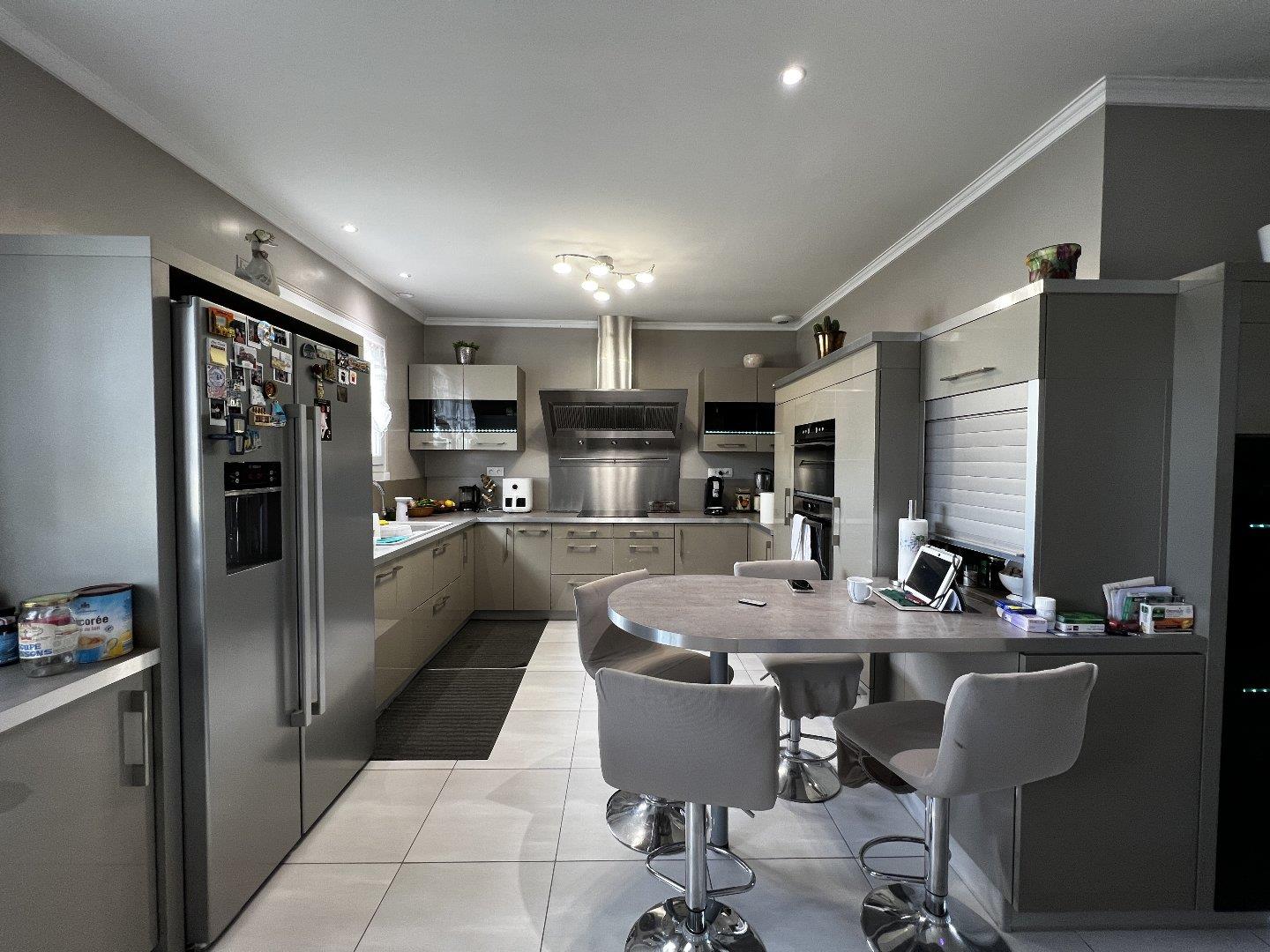 Maison à vendre, 168m², Estancarbon