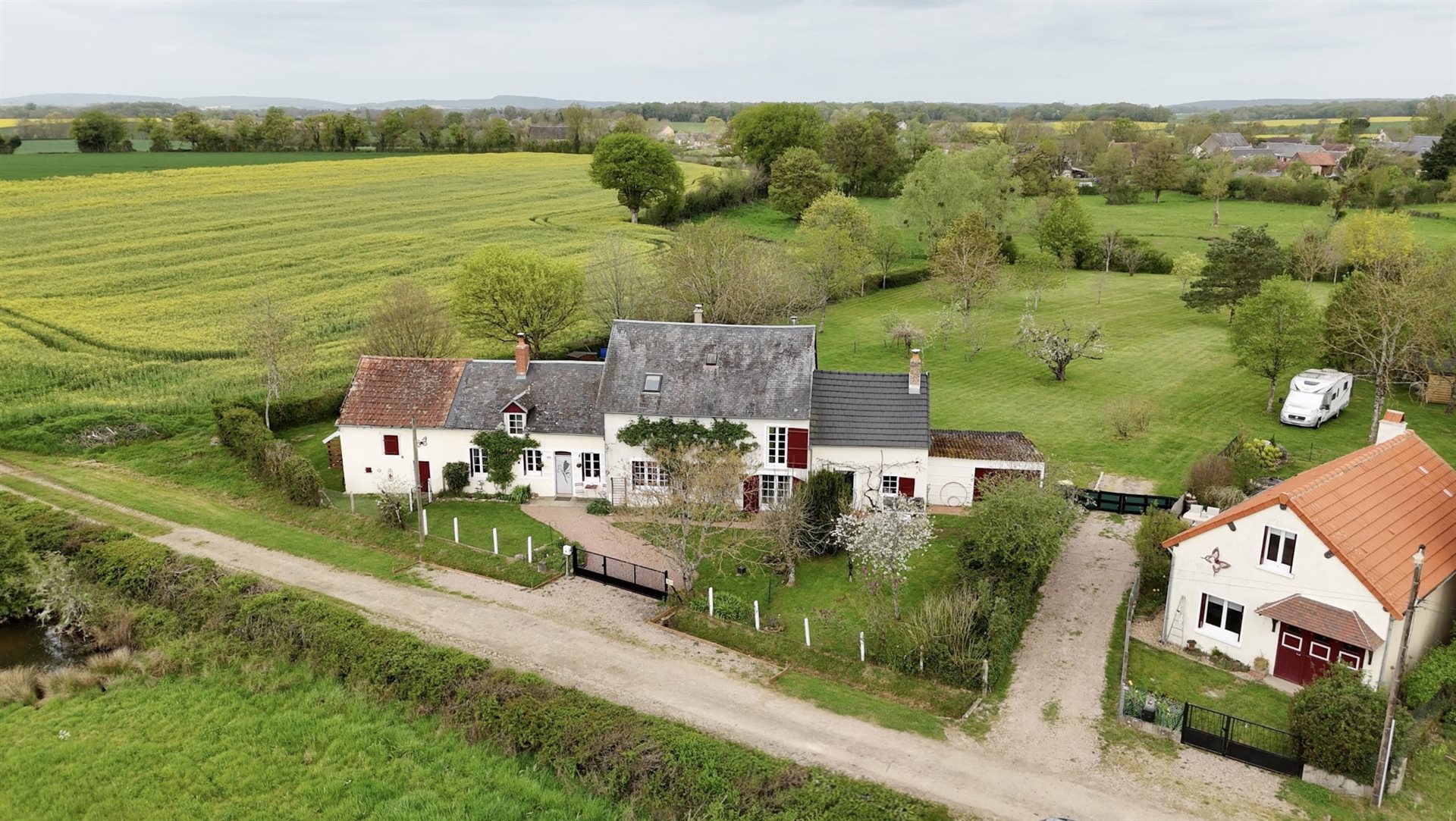 Maison à vendre, 246m², Alluy