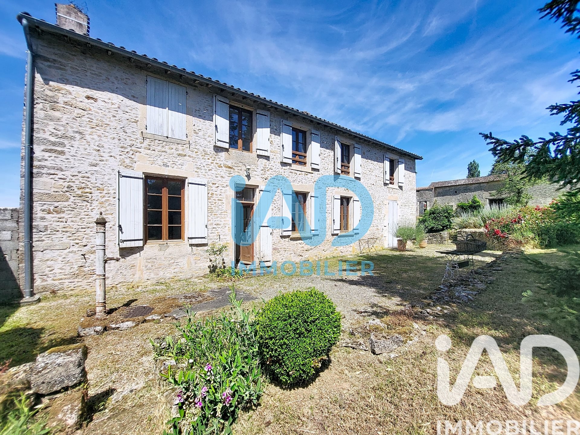Maison à vendre, 205m², Xaintray