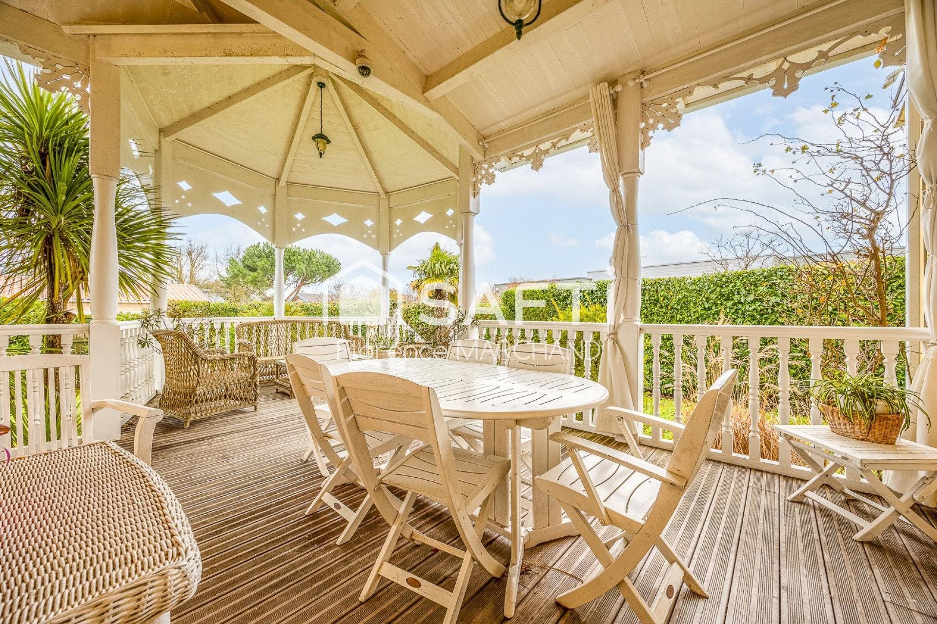 Maison à vendre, 196m², Châtelaillon-Plage