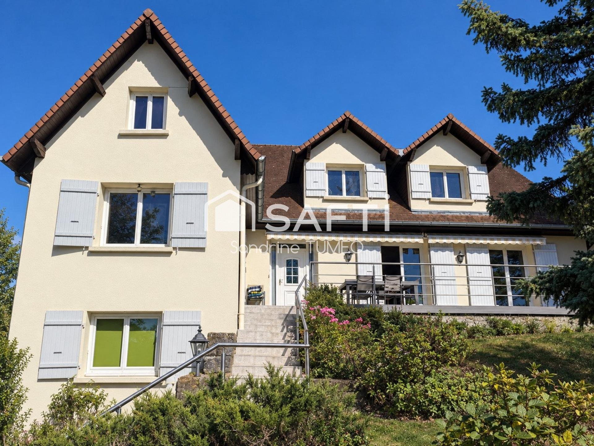 Maison à vendre, 285m², Poligny