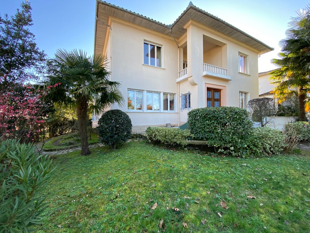 Maison à vendre, 210m², Villeneuve-sur-Lot