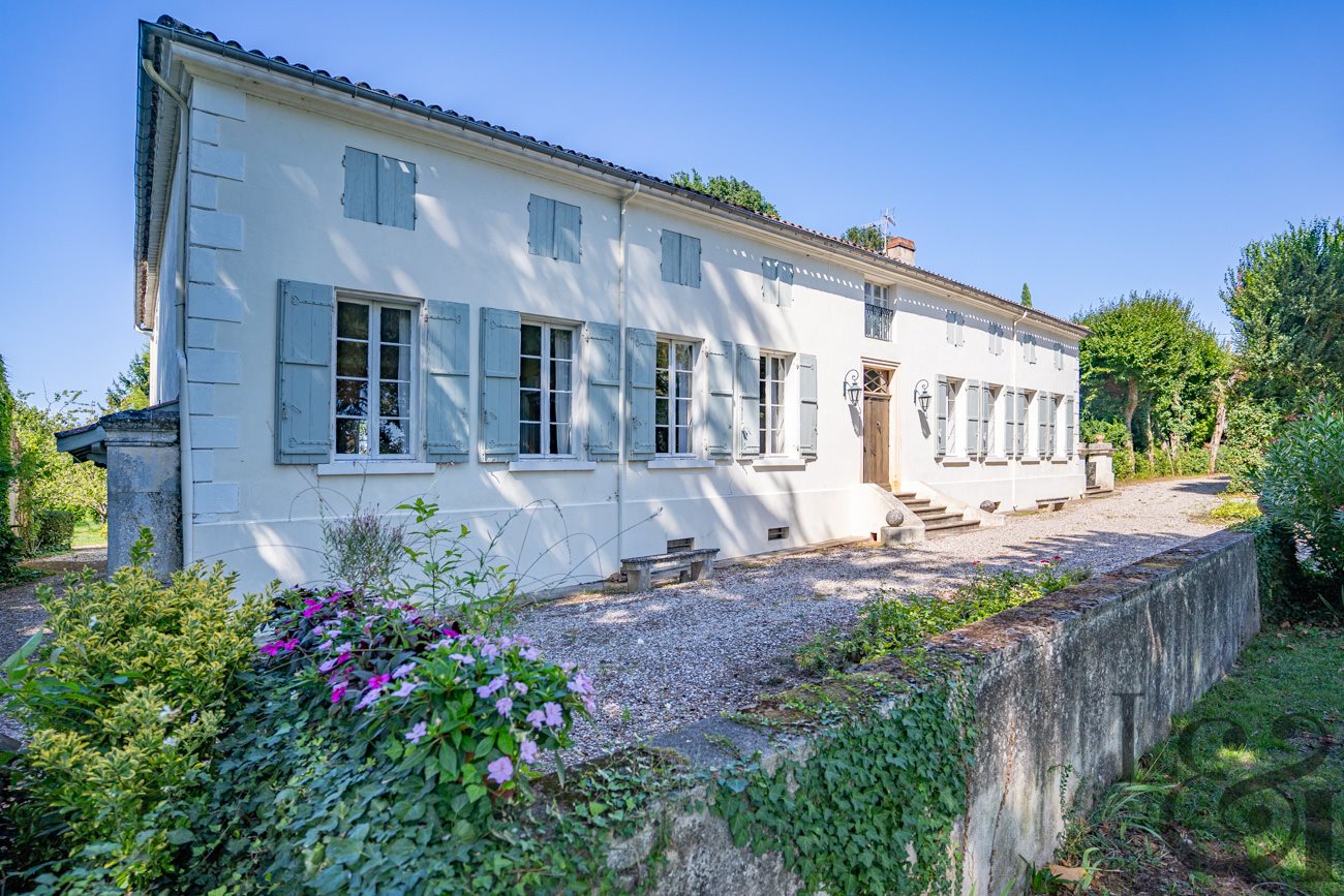 Maison à vendre, 376m², Villeneuve-sur-Lot