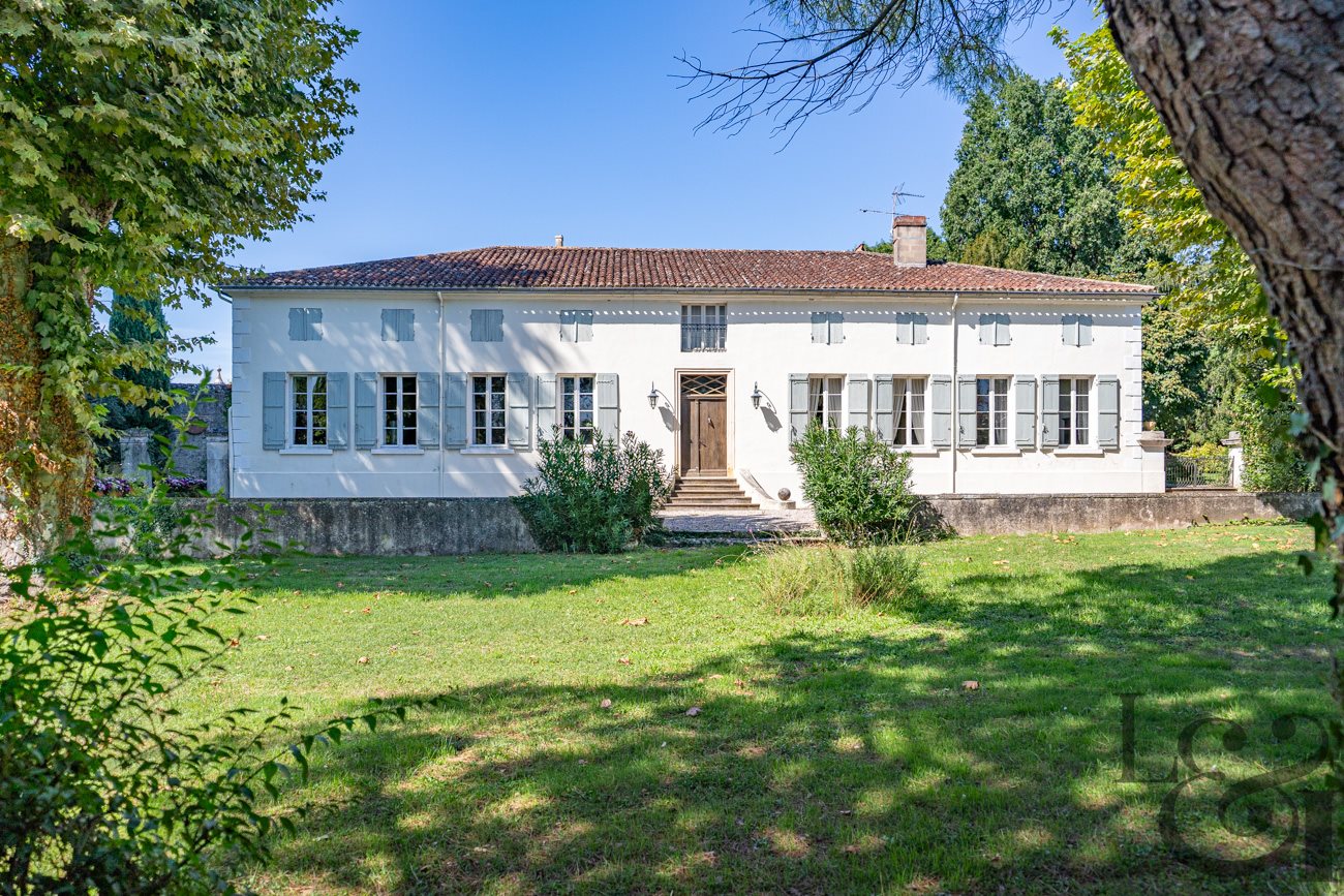 Maison à vendre, 376m², Villeneuve-sur-Lot