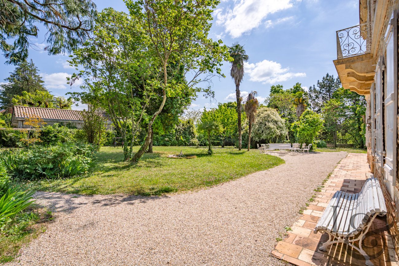 Maison à vendre, 360m², Villeneuve-sur-Lot