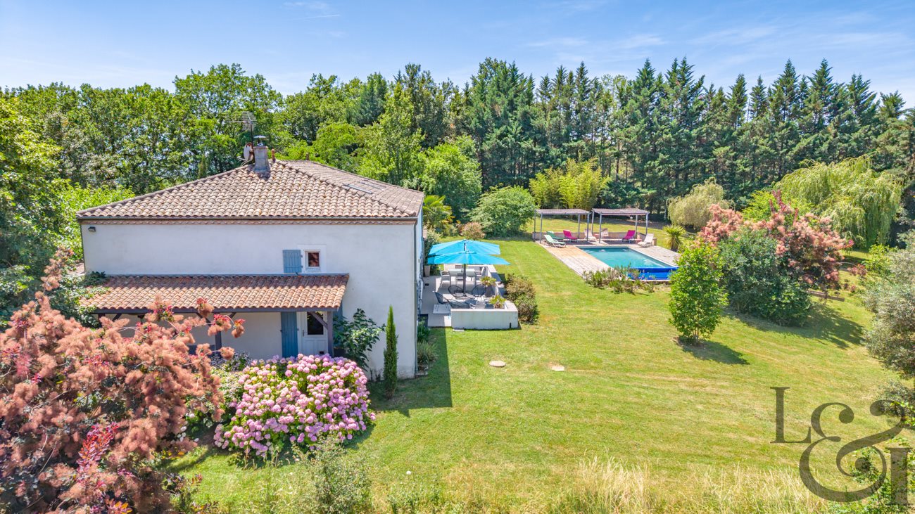 Maison à vendre, 440m², Pinel-Hauterive