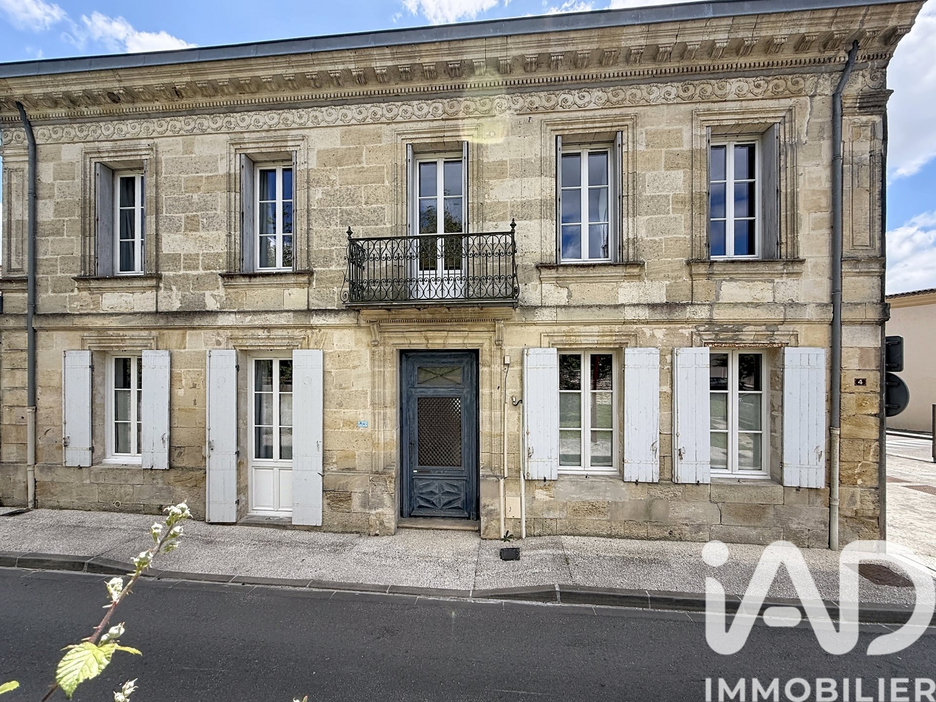 Maison à vendre, 230m², Saint-Seurin-de-Cadourne