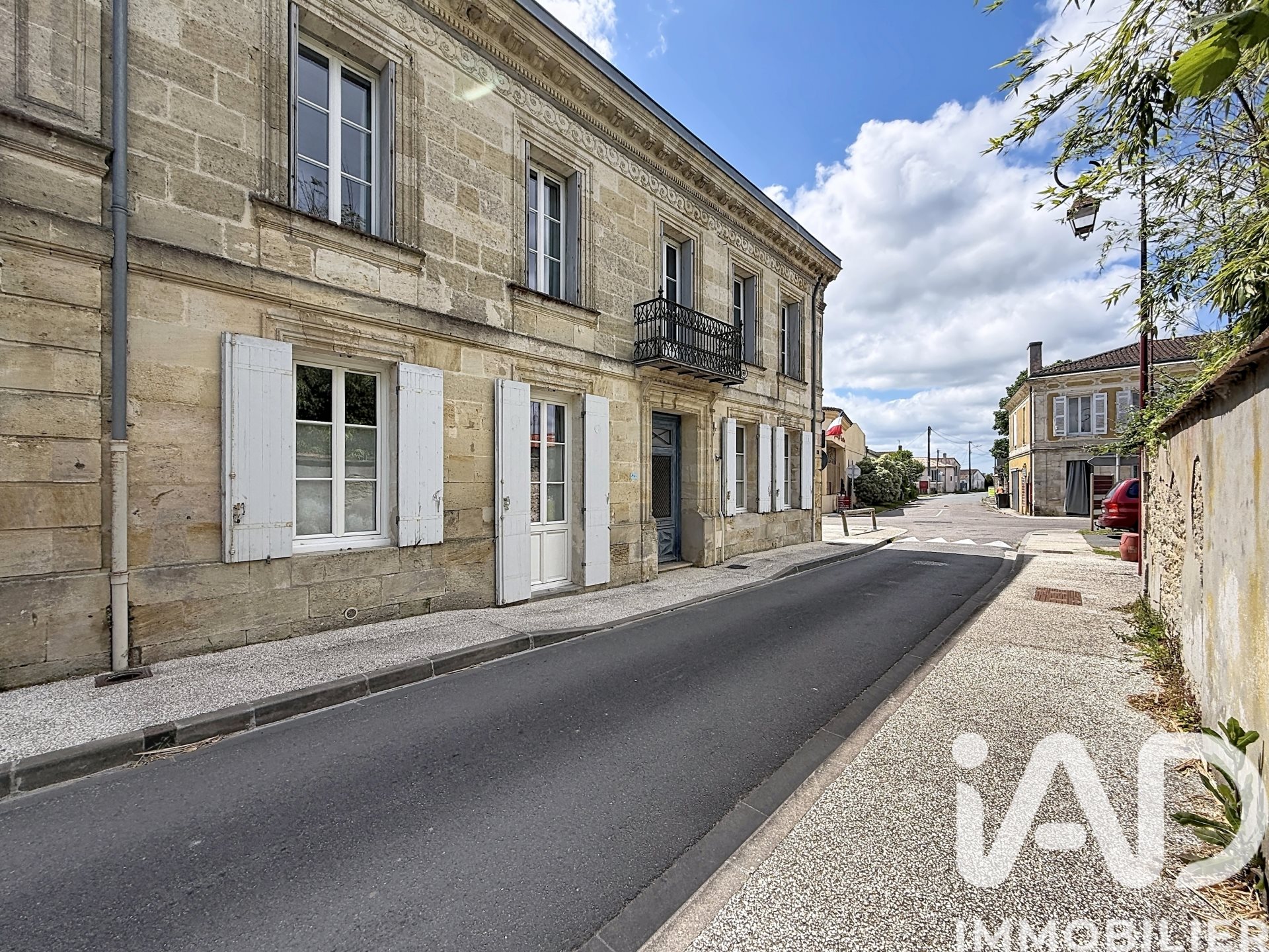 Maison à vendre, 230m², Saint-Seurin-de-Cadourne