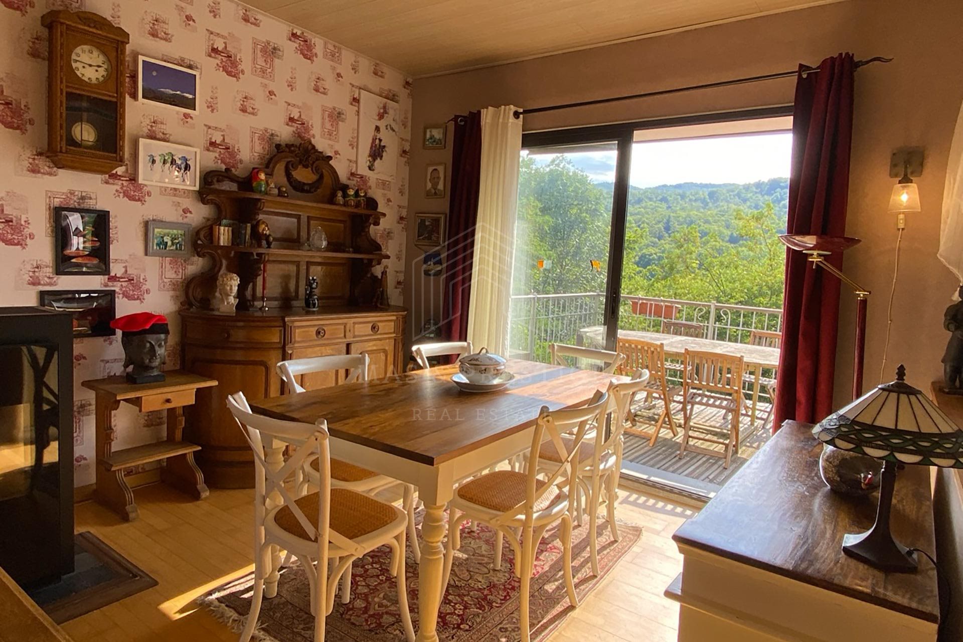 Maison à vendre, 124m², Saint-Laurent-de-Cerdans