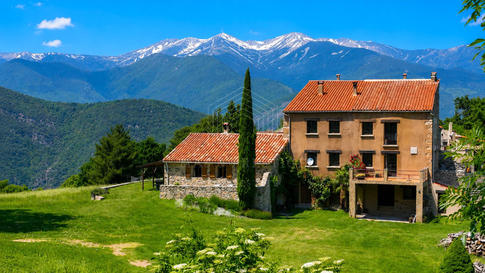 Maison à vendre, 425m², Serralongue