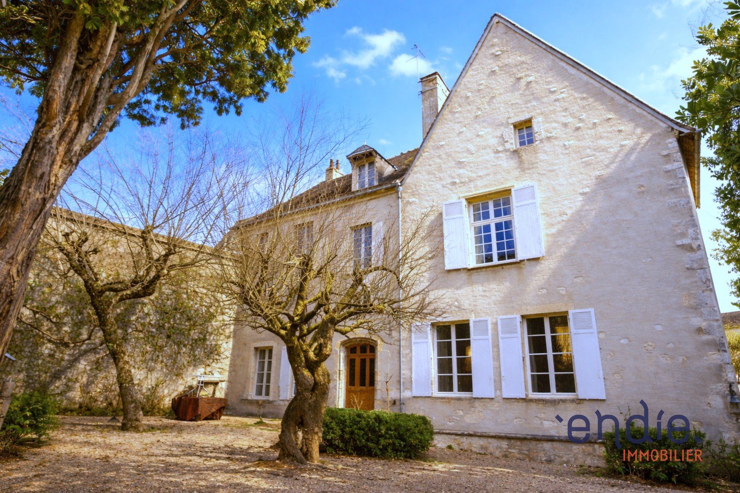 Maison à vendre, 390m², Mehun-sur-Yèvre