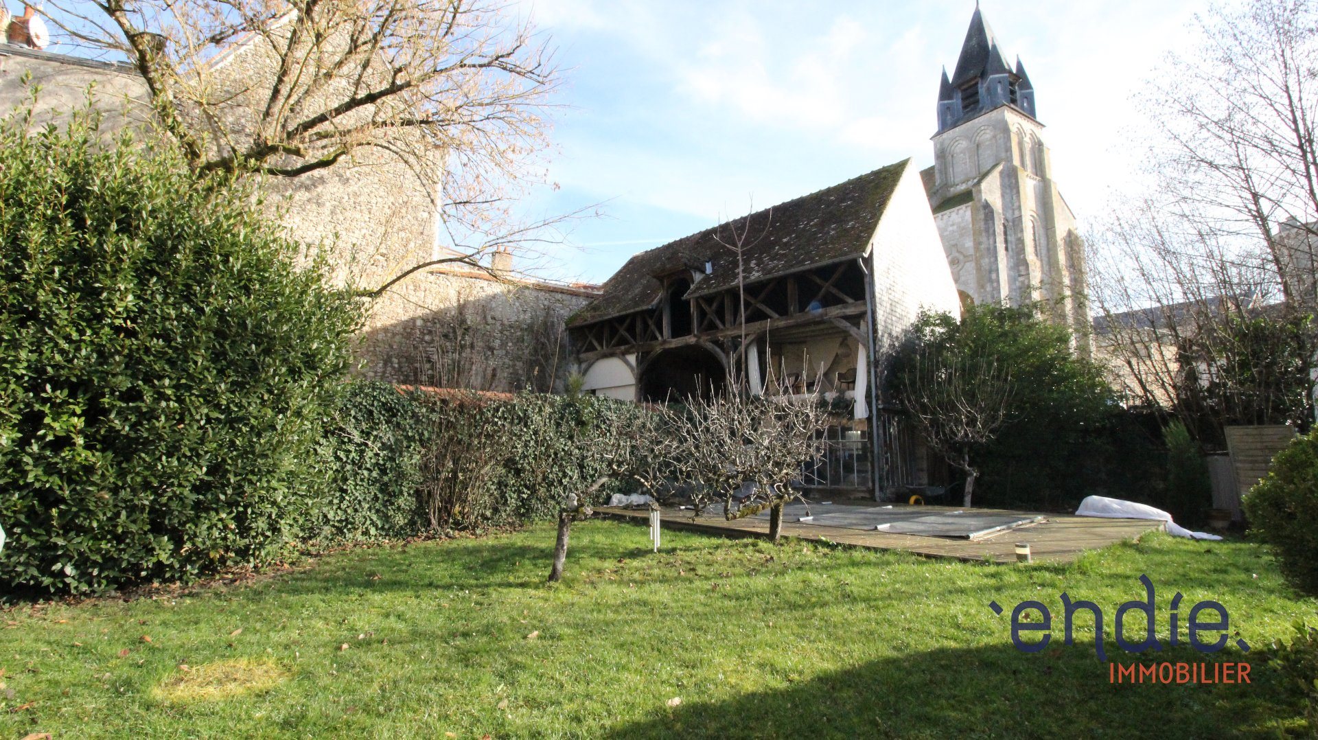 Maison à vendre, 390m², Mehun-sur-Yèvre