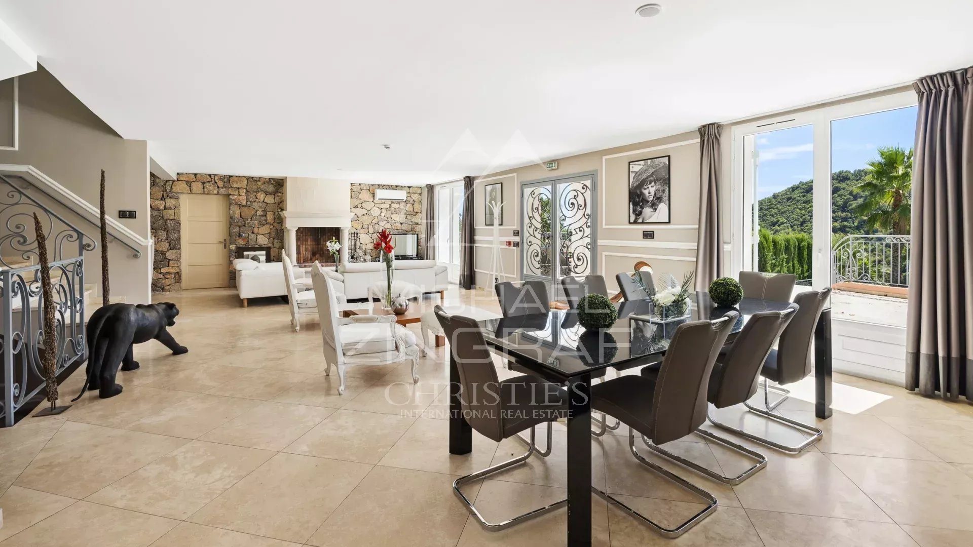 Maison à vendre, 438m², Grasse
