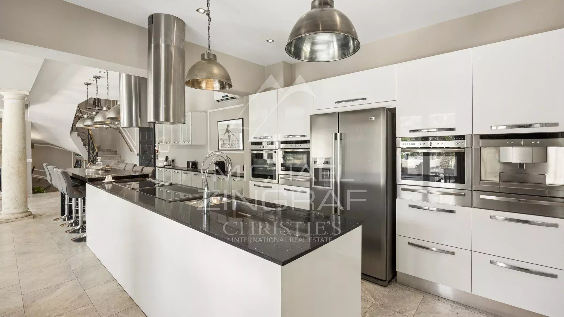 Maison à vendre, 430m², Grasse