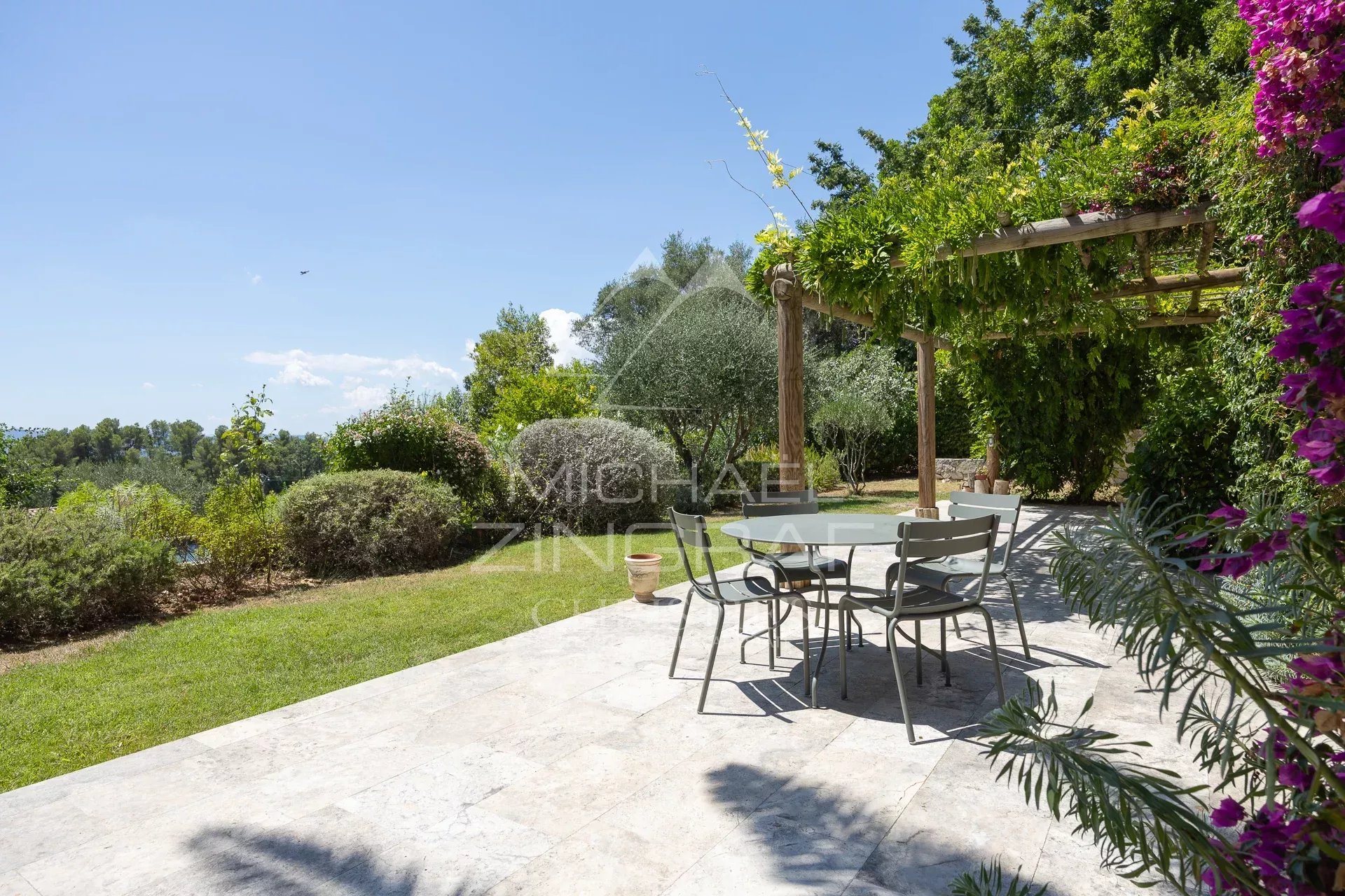 Maison à vendre, 250m², Châteauneuf-Grasse