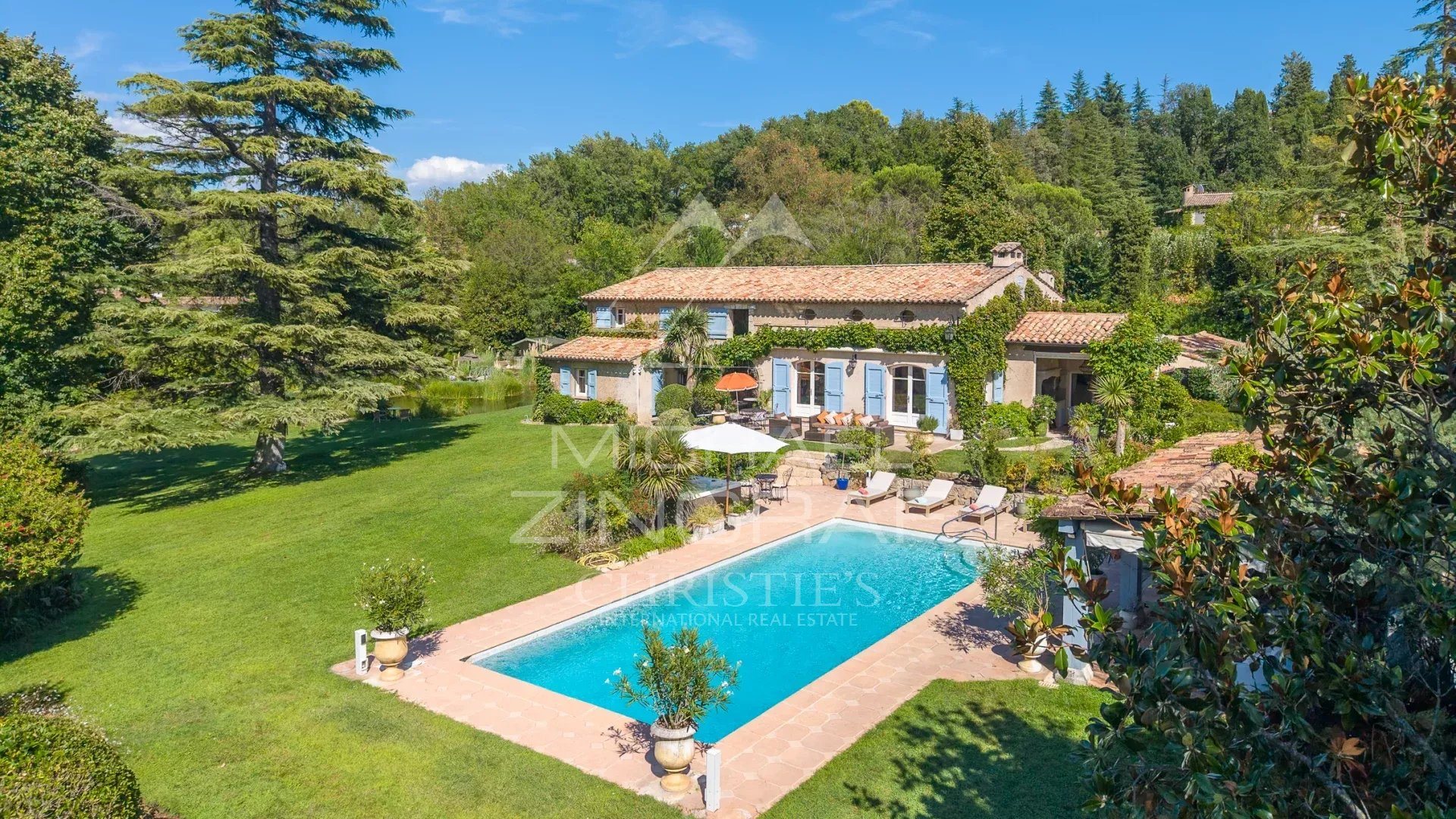 Maison à vendre, 338m², Châteauneuf-Grasse
