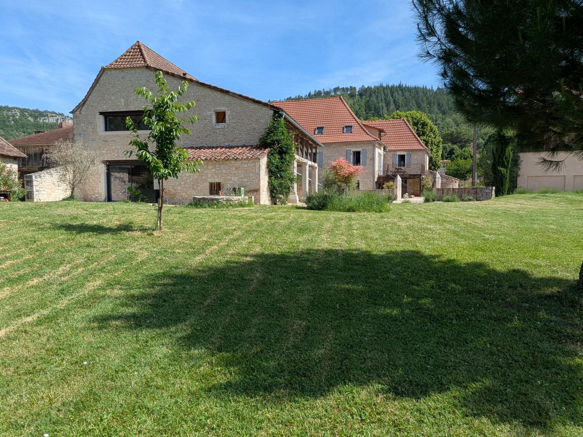 Maison à vendre, 390m², Tour-de-Faure