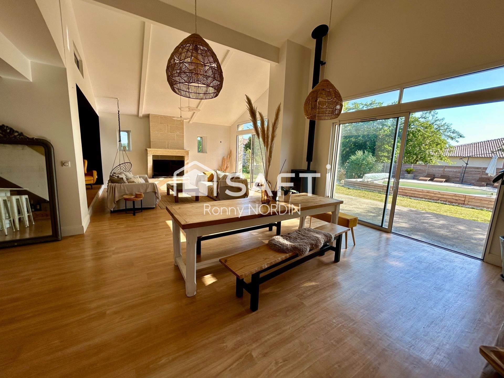 Maison à vendre, 180m², Saint-Emilion