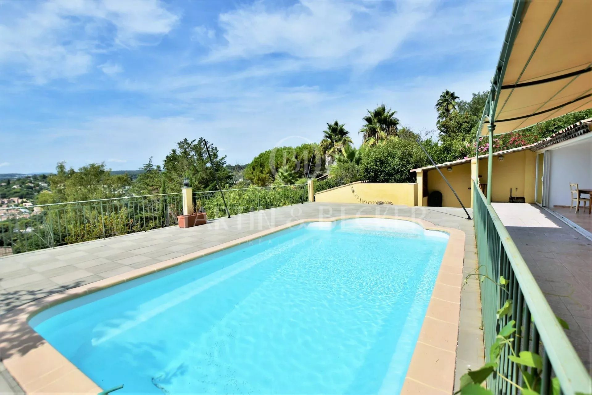 Maison à vendre, 123m², Biot