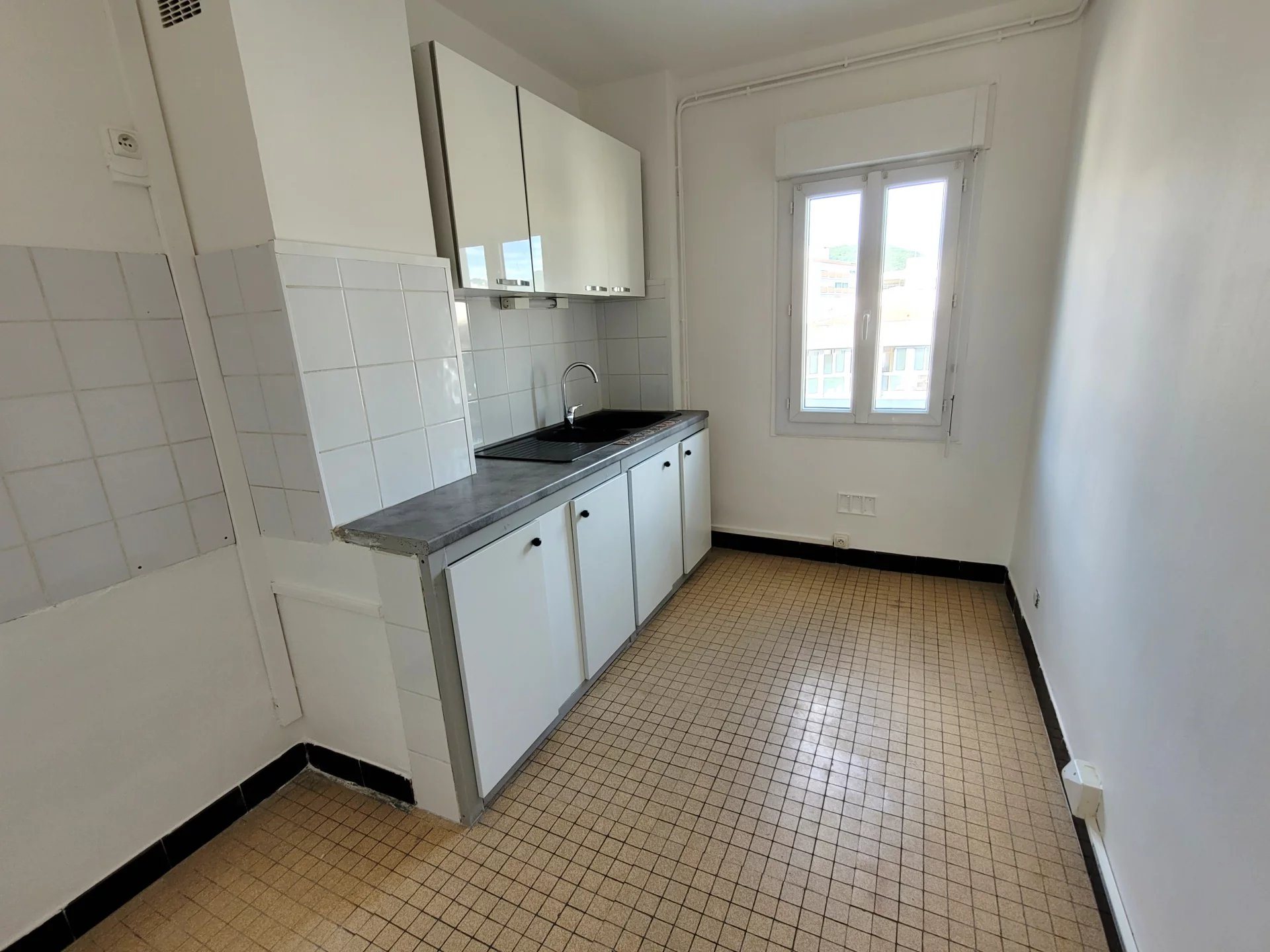 Appartement à vendre, 56m², Alès