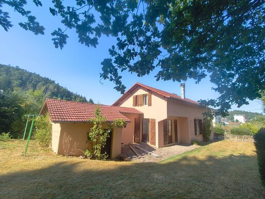 Maison 8 pièces 137 m² · à Épinal · 137 m² · 249 500 €