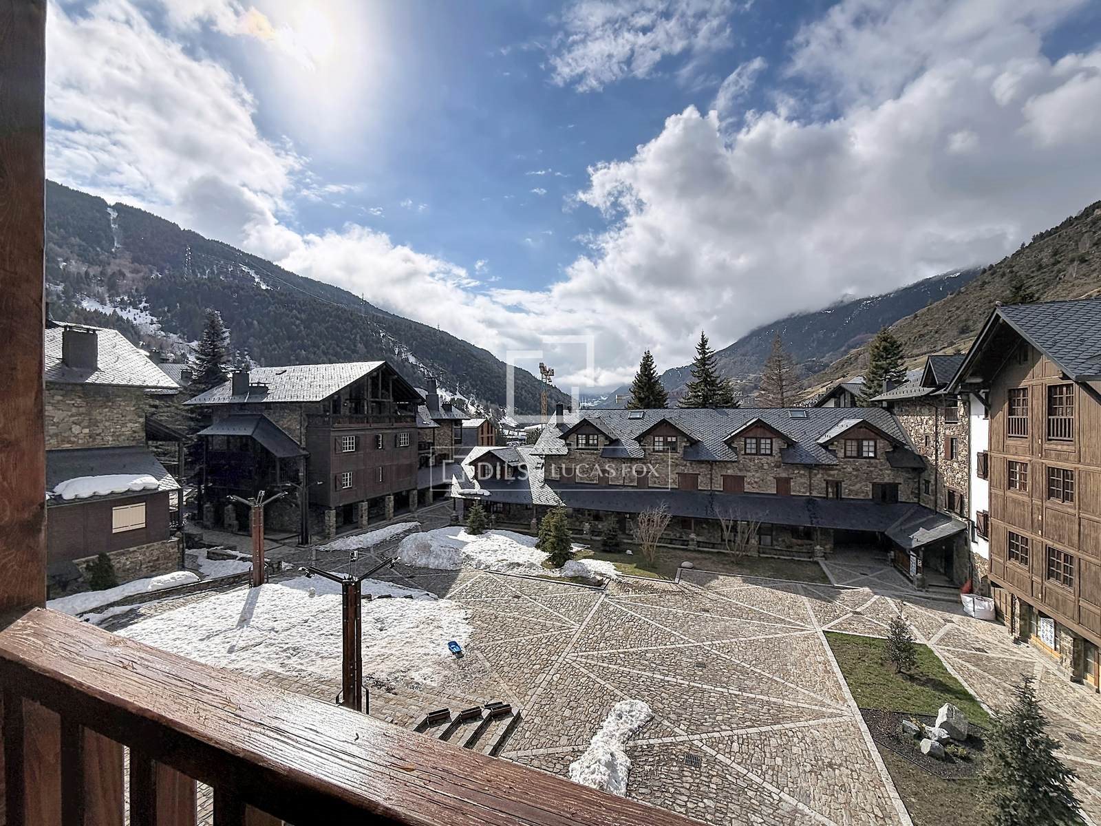 2-bedroom flat for sale in El Tarter, Canillo · 11 of 60