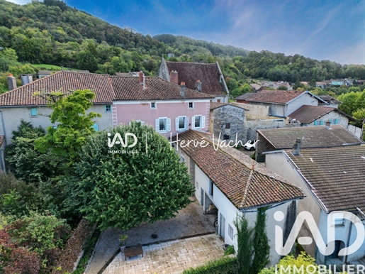 Maison 7 pièces 212 m² · à Coligny · 212 m² · 275 000 €