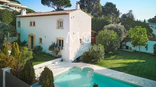 Maison 6 pièces 176 m² · à Cannes · 176 m² · 1 390 000 €