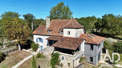 Maison 5 pièces 185 m² · à Cambes · 185 m² · 367 500 €